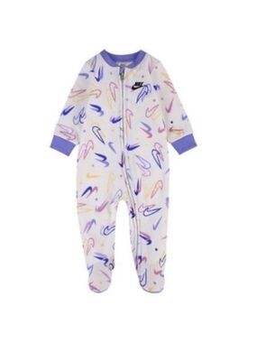 Nike Pajama Sleep and Play